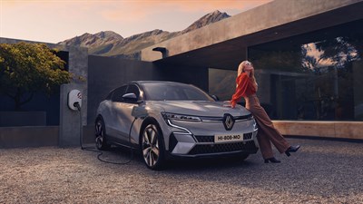 E-Tech electric - recharge - Renault