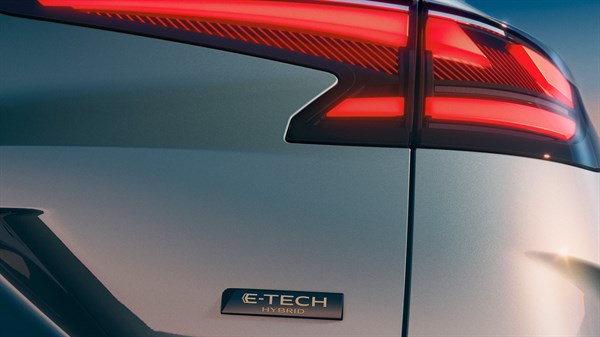 full hybrid E-Tech - roulage électrique - Renault